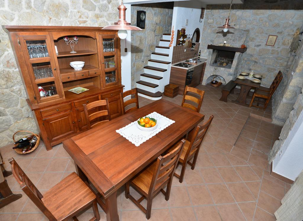 טוצפי House Dida Mate - Cozy House In Nature With Heated Pool מראה חיצוני תמונה